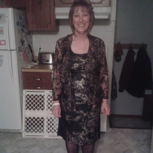 Dress - Picture 2 of 2